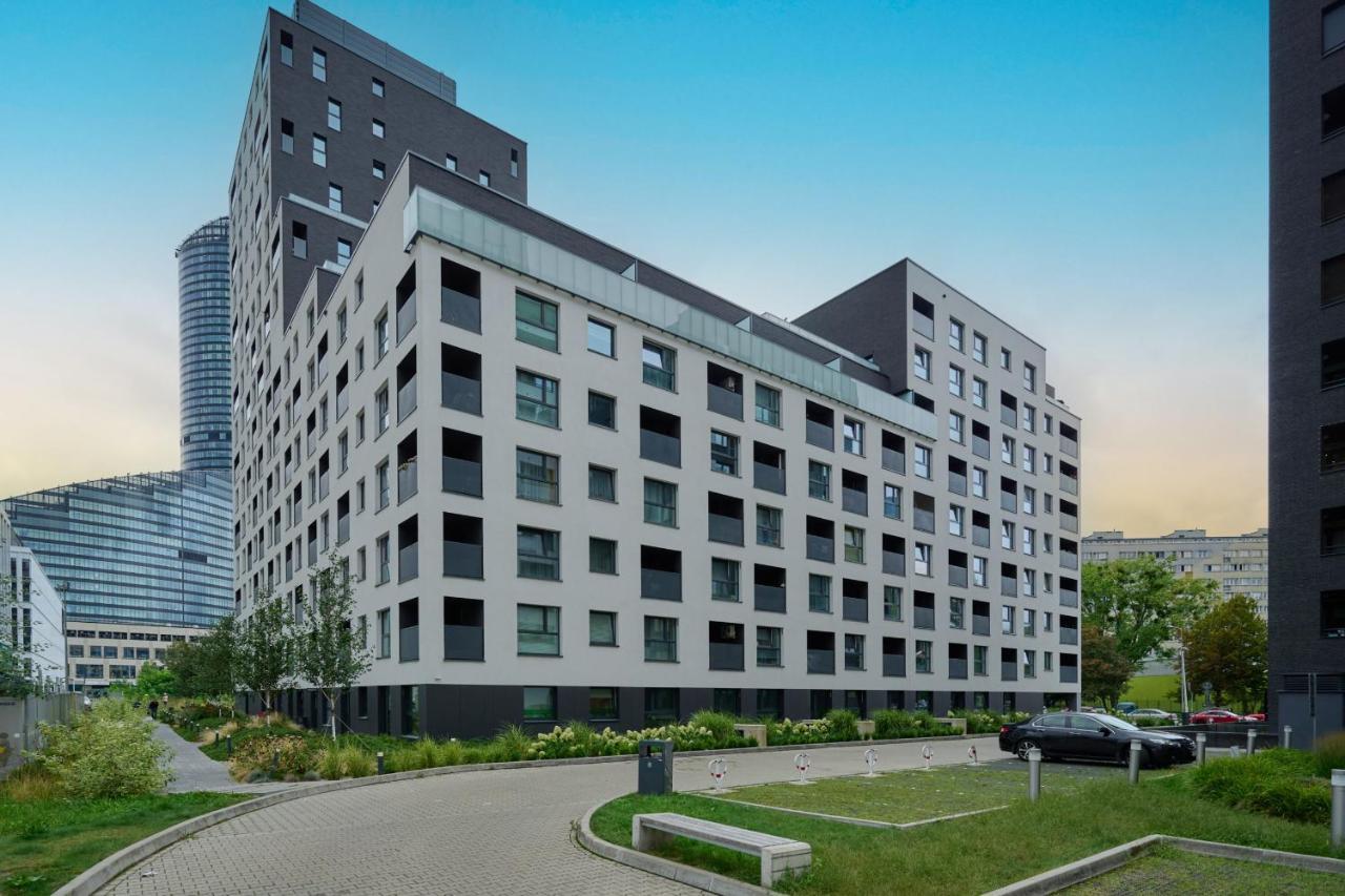 Beautiful 3-bedroom Gwiazdzista 18 By Renters Apartament